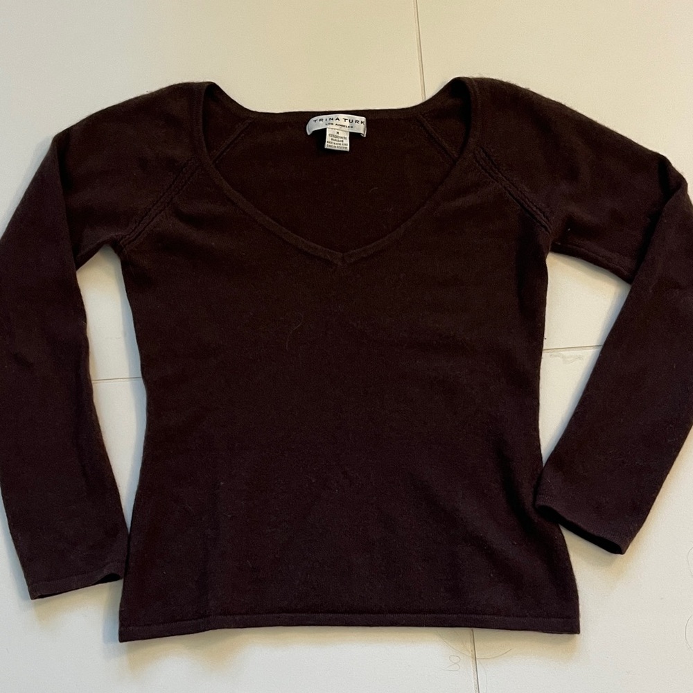 Trina Turk Soft Brown Scoop Neck 100% Cashmere Sweater